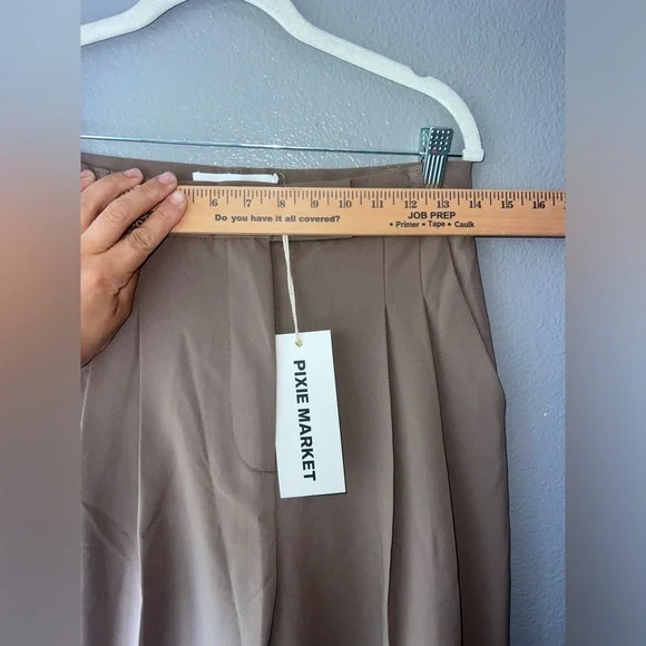 PIXIE MARKET JAIME PANT IN SAND -BESTSELLER S  NWT - Picture 4 of 5